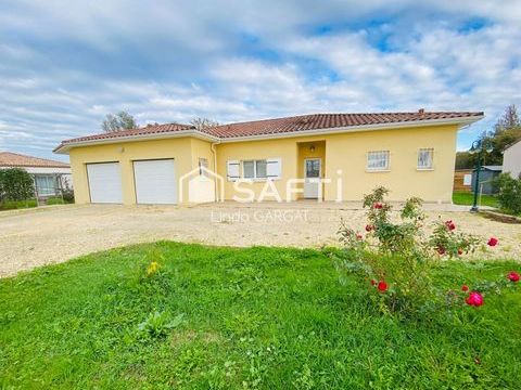   Spacieuse maison de 169 m� avec terrain plat et double garage. Maison - 5 pi�ce(s) - 160 m�