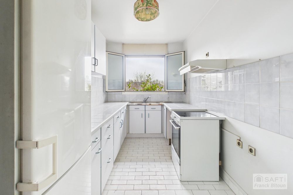 � vendre  Appartement Courbevoie (92400)