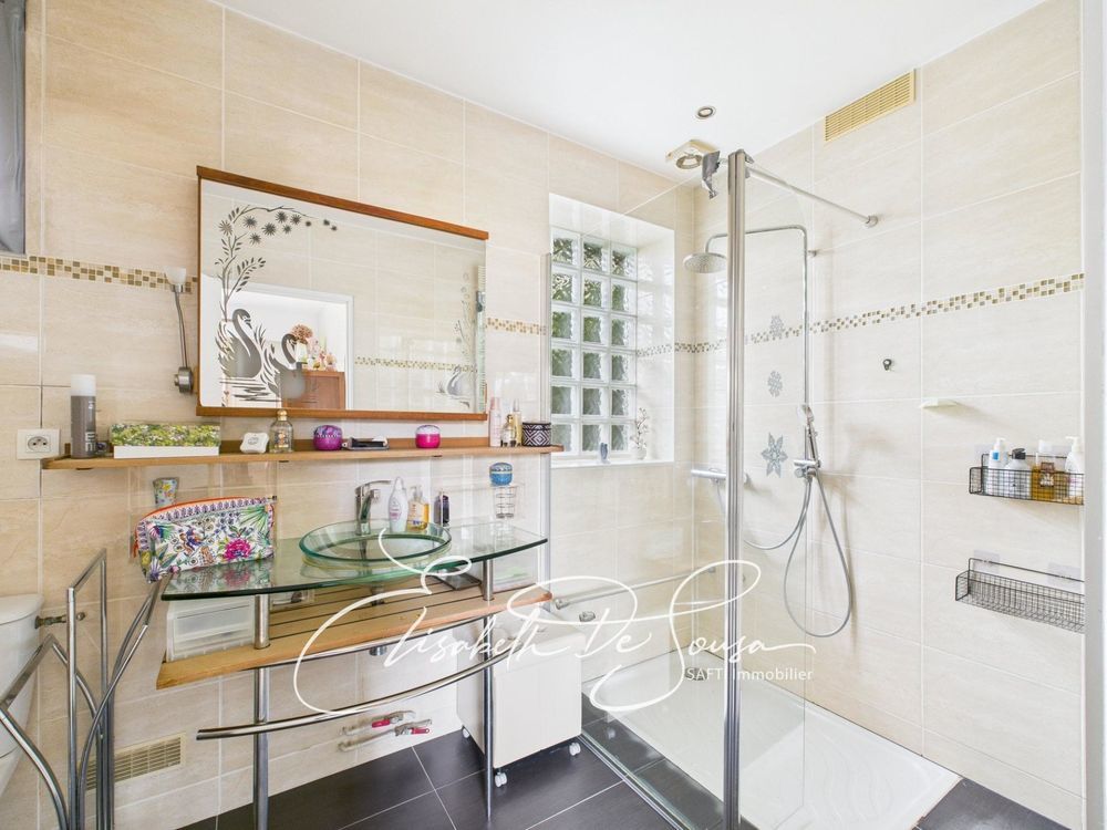 � vendre  Maison Saint-Maur-des-Foss�s (94100)