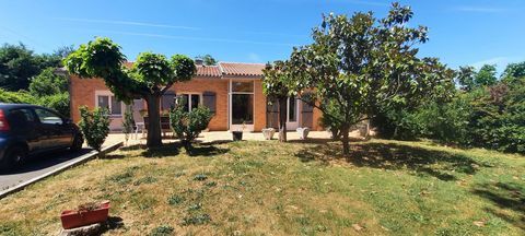   Maison de plain pied, 3 chambres, garage double, Vide sanitaire a taille d'homme Maison - 5 pi�ce(s) - 122 m�