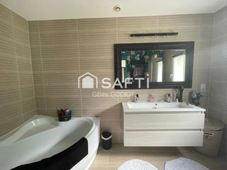  Maison � vendre 6 pi�ces 150 m�