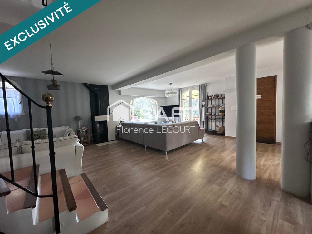 � vendre  Maison Pourri�res (83910)