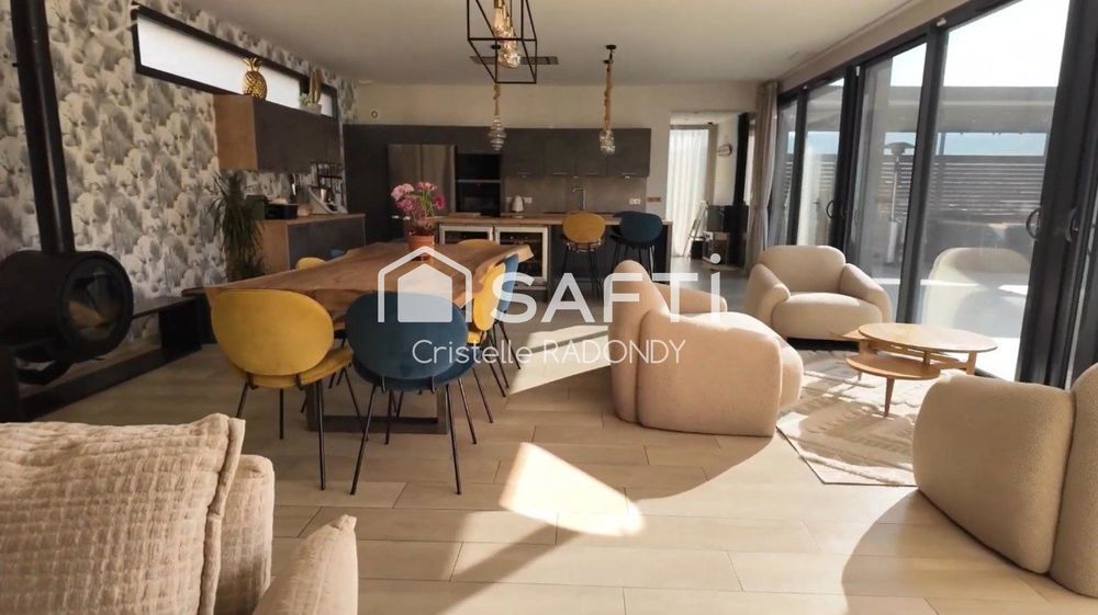 � vendre  Maison Capendu (11700)