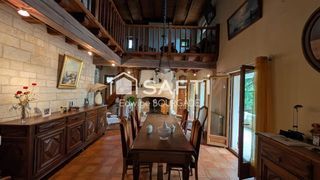  Maison � vendre 7 pi�ces 215 m�