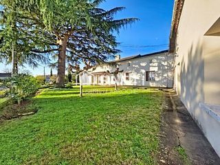  Maison � vendre 10 pi�ces 225 m�