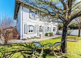  Maison � vendre 15 + pi�ces 350 m�