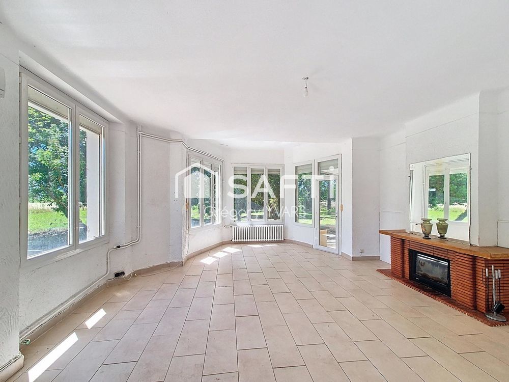 � vendre  Maison Le Luc (83340)