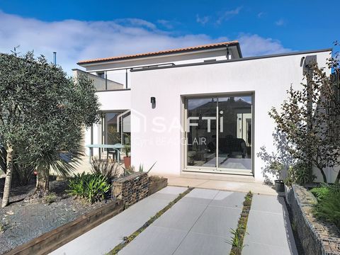   Maison spacieuse, lumineuse et fonctionnelle Maison - 6 pi�ce(s) - 178 m�