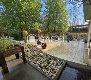  Maison � vendre 15 + pi�ces 550 m�