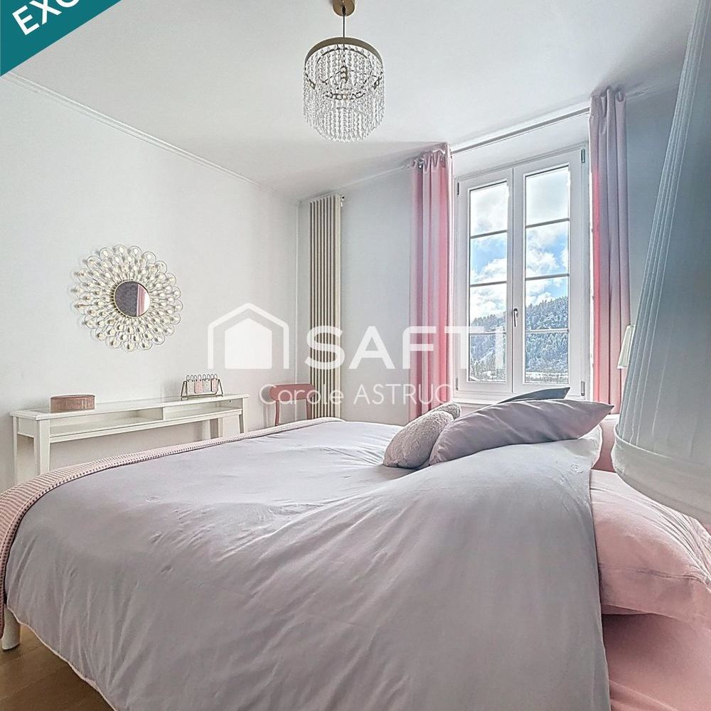 � vendre  Maison La Cluse-et-Mijoux (25300)