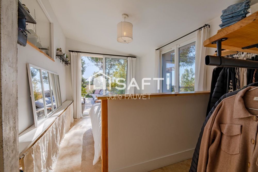 � vendre  Maison Saint-Rapha�l (83700)