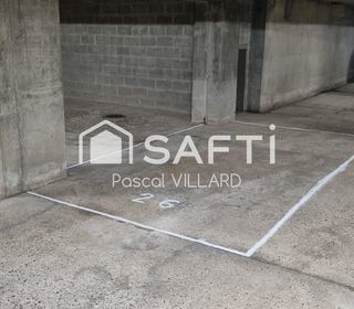  Parking / Garage � vendre 13 m�