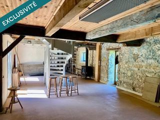  Maison � vendre 10 pi�ces 335 m�