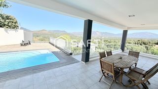  Maison � vendre 9 pi�ces 238 m�