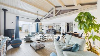  Maison � vendre 7 pi�ces 150 m�