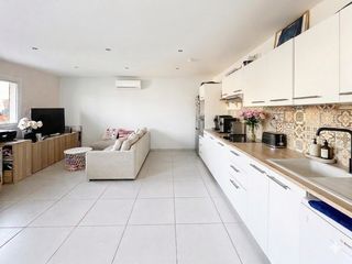  Appartement � vendre 3 pi�ces 71 m�