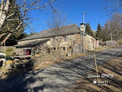   Ferme en pierres pleine de charme � grange, jardin Maison - 3 pi�ce(s) - 110 m�