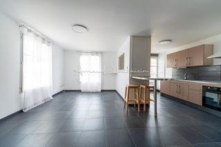  Appartement � vendre 3 pi�ces 80 m�