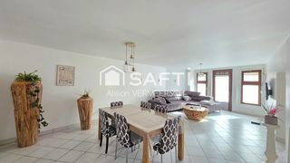  Maison � vendre 9 pi�ces 266 m�