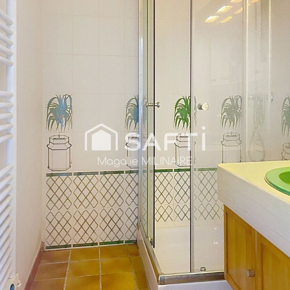 � vendre  Maison Agay (83530)