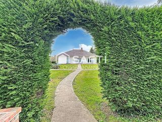  Maison � vendre 6 pi�ces 165 m�