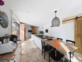  Maison � vendre 6 pi�ces 247 m�