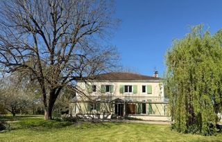  Maison � vendre 8 pi�ces 256 m�