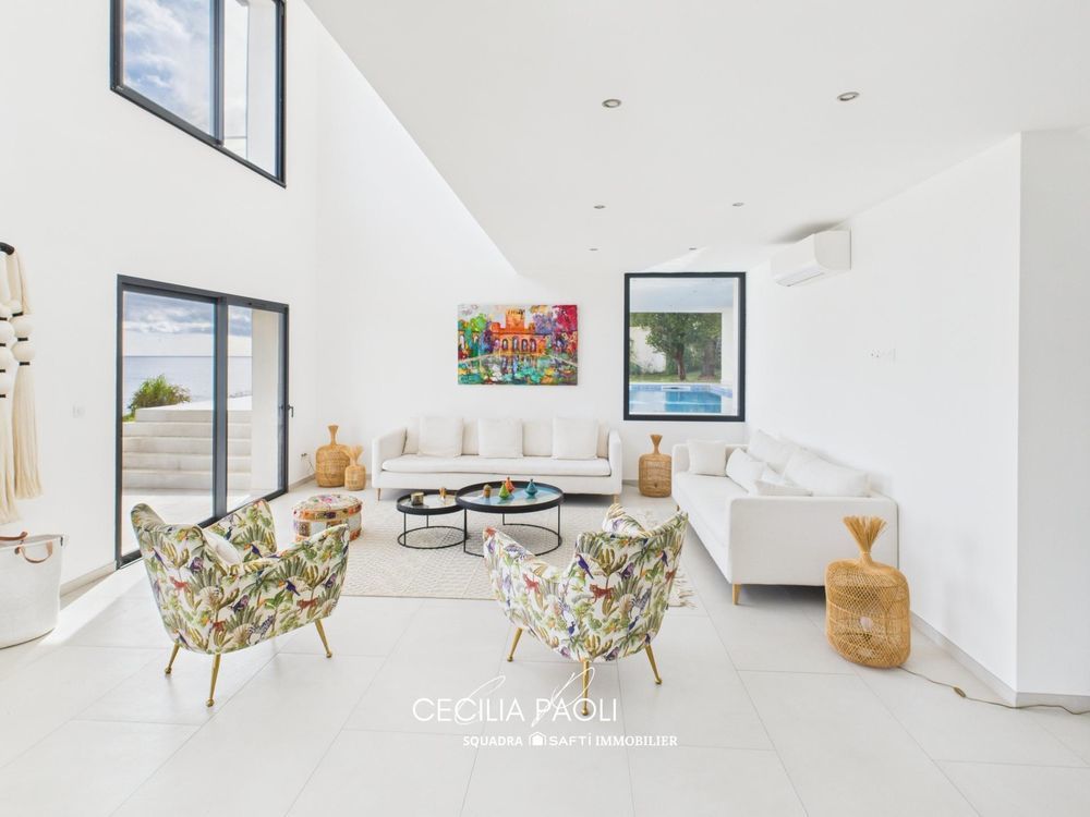 � vendre  Maison Sari-Solenzara (20145)