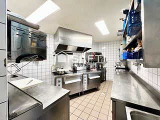  Immeuble � vendre 275 m�