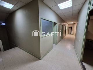  Immeuble � vendre 308 m�
