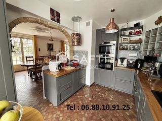  Maison � vendre 6 pi�ces 205 m�