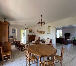  Maison � vendre 7 pi�ces 212 m�