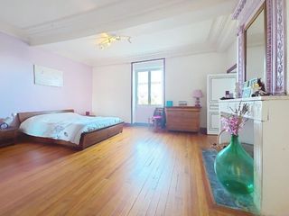  Maison � vendre 7 pi�ces 250 m�