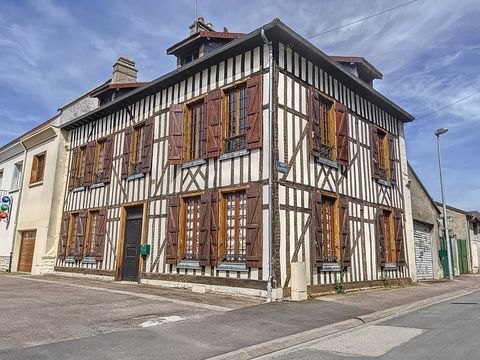   MAISON DE VILLE TRADITIONNELLE Maison - 6 pi�ce(s) - 140 m�