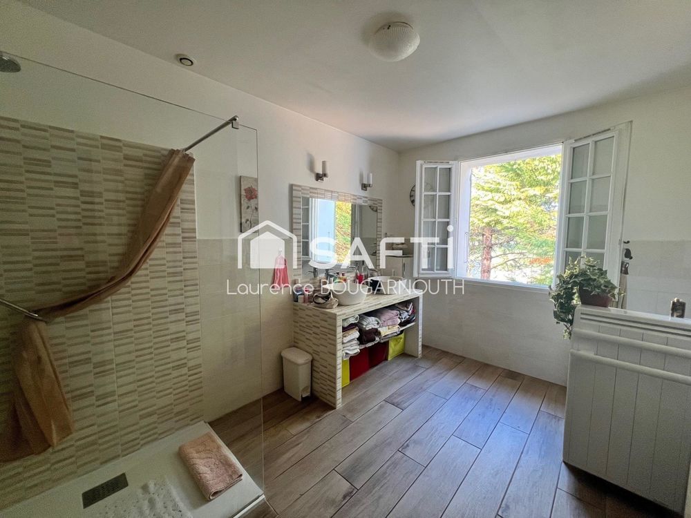 � vendre  Maison Caderousse (84860)