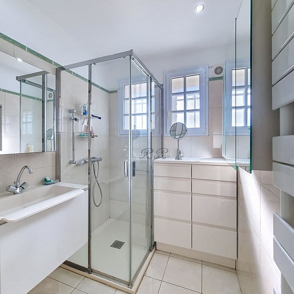 � vendre  Maison Saint-Rapha�l (83700)