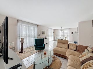  Appartement � vendre 4 pi�ces 120 m�