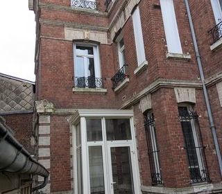  Immeuble � vendre 180 m�