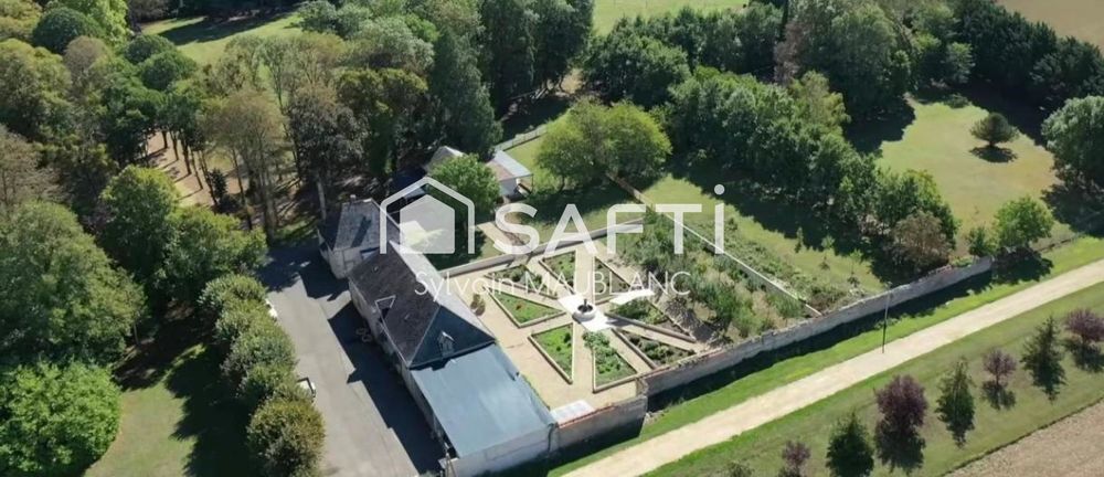 � vendre  Maison Charentonnay (18140)