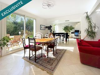  Maison � vendre 7 pi�ces 212 m�