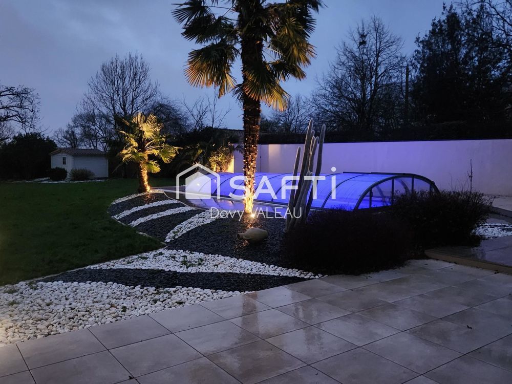 � vendre  Maison La Roche-sur-Yon (85000)