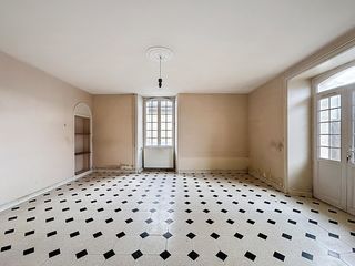  Immeuble � vendre 271 m�