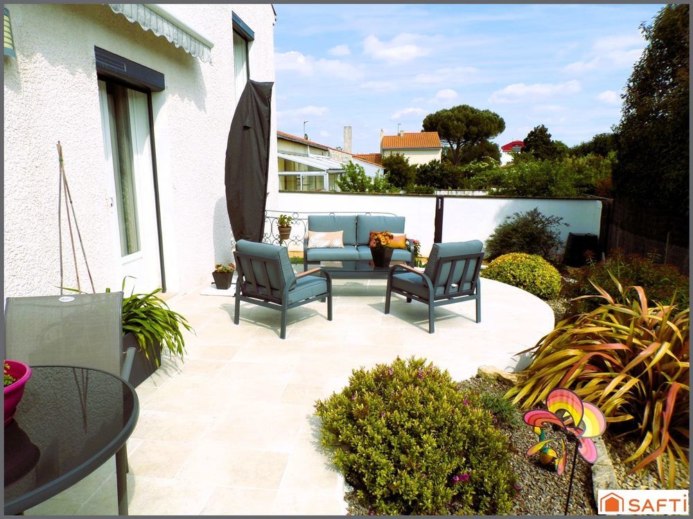 � vendre  Maison La Rochelle (17000)