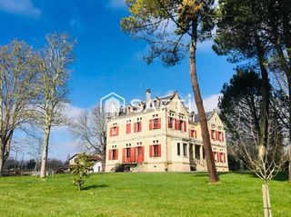  Propri�t�/ch�teau � vendre 12 pi�ces 464 m�