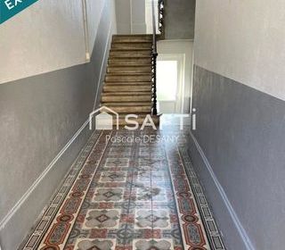  Immeuble � vendre 210 m�