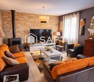  Maison � vendre 9 pi�ces 220 m�