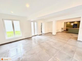  Maison � vendre 8 pi�ces 150 m�