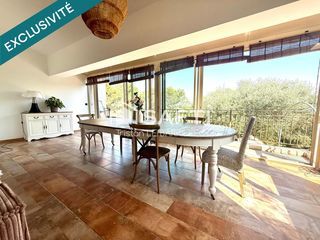  Maison � vendre 8 pi�ces 250 m�