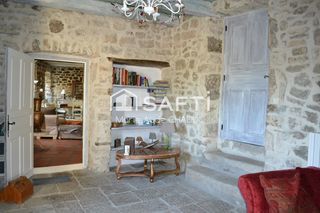  Maison � vendre 9 pi�ces 272 m�