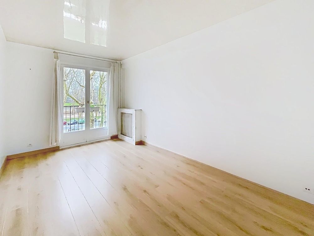 � vendre  Appartement Versailles (78000)